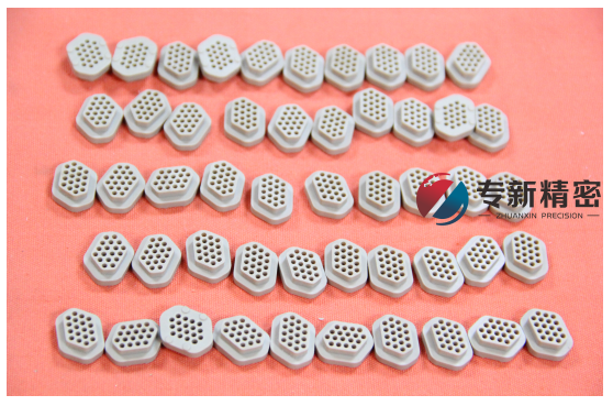 <strong>PEEK的材料可以用于精密零件加工嗎？</strong>